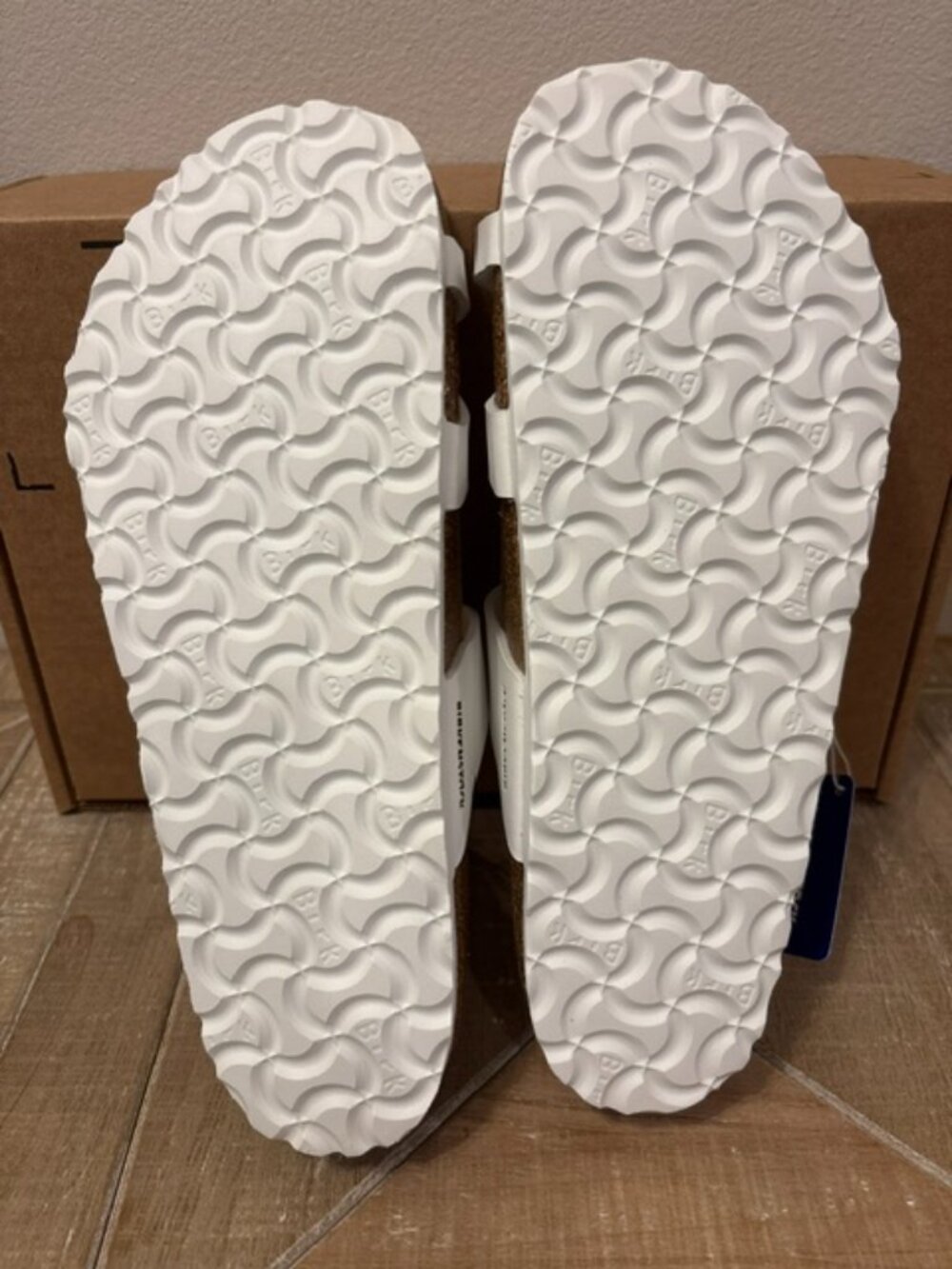 Birkenstock Mayari Birko-Flor Sandal Size: EU41/US10 Regular Fit - Picture 6 of 6